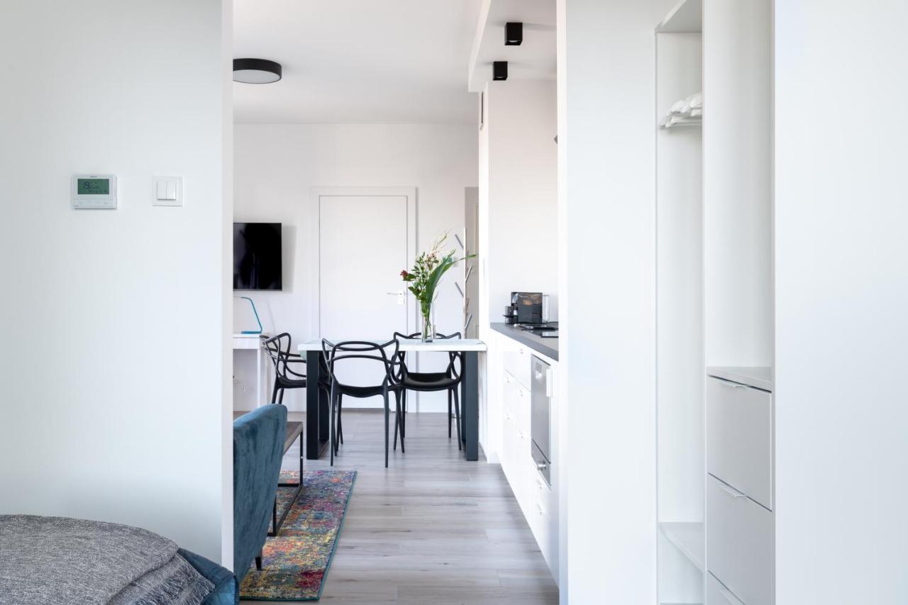 Stan Yacht Park Apartment *
