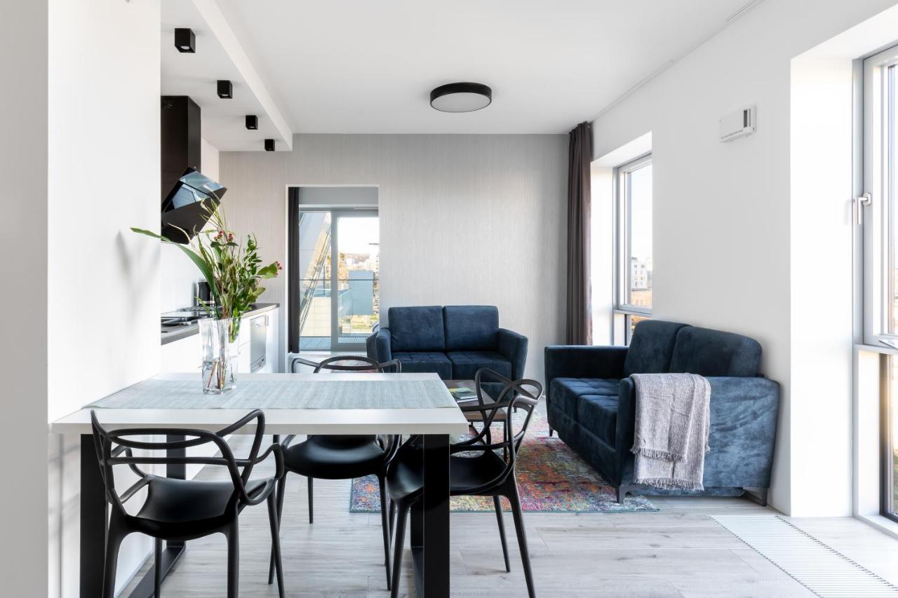 Stan Yacht Park Apartment